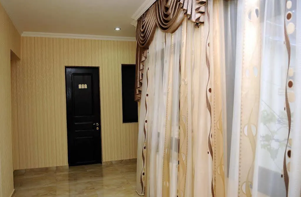 Hotel Lions Tbilisi 3*,